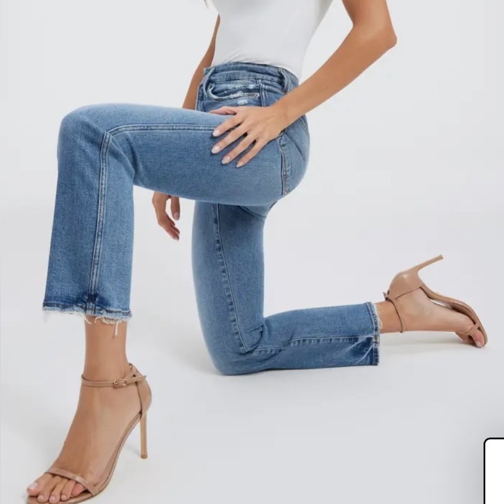 Good American Good Curve High Waist Straight Leg Jeans Blue Distressed 27